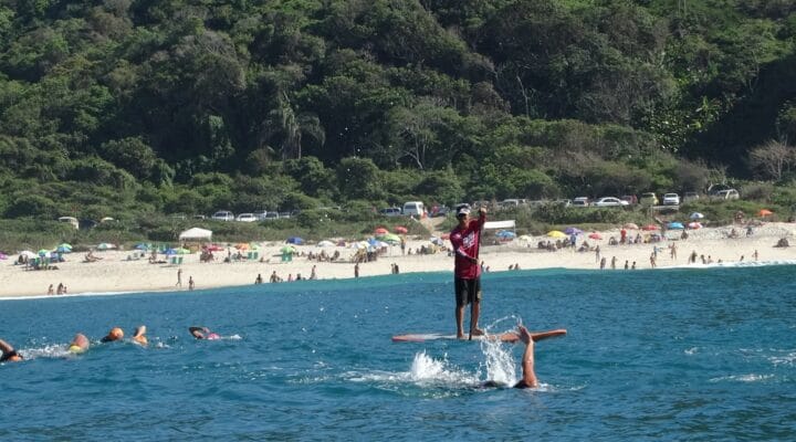Natação no mar, melhore sua performance, produtividade e saúde, vale em Copacabana ou qualquer outra praia.